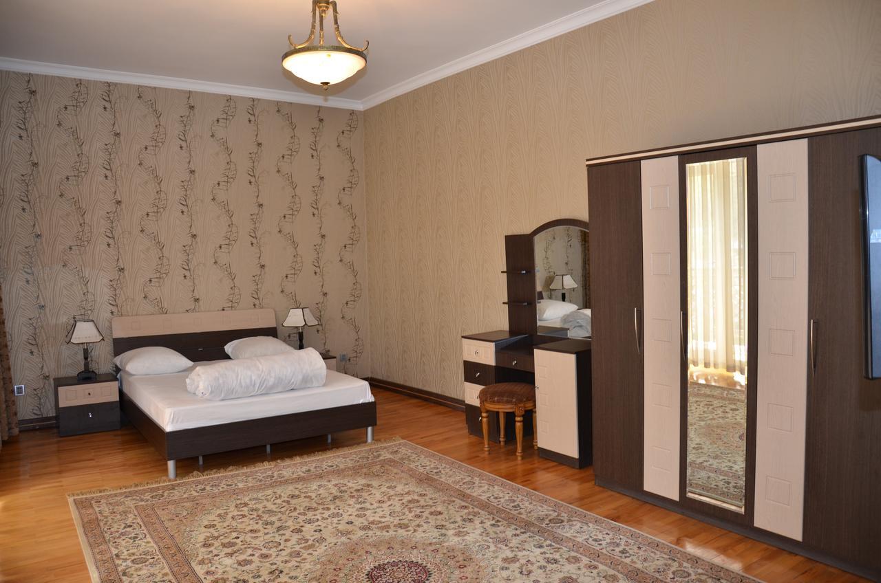Ganja Hotel Luaran gambar